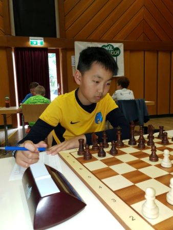 Bowen Wang